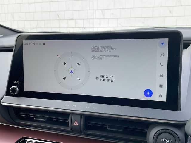 トヨタ プリウス Z 山形県 2023(令5)年 2.2万km ダークブルー 4WD/寒冷地仕様/パノラマルーフ/純正12.3型ディスプレイオーディオ/　(AM/FM/AppleCarPlay、AndroidAuto対応)/フルセグTV/パワーバックドア/パノラミックビューモニター/ビルトインETC2.0/前後ドライブレコーダー/レーダークルーズコントロール/クリアランスソナー/セーフティセンス/・プリクラッシュセーフティ/・緊急時操舵支援/・フロントクロストラフィックアラート/・レーンチェンジアシスト/・レーントレーシングアシスト/・レーンディパーチャーアラート/・オートマチックハイビーム/・ロードサインアシスト/・ドライバー異常時対応システム/・プロアクティブドライビングアシスト/・発進遅れ告知機能/ブラインドスポットモニター/トヨタチームメイト(アドバンストパーク)/パーキングサポートブレーキ/デジタルインナーミラー/LEDヘッドランプ/合皮巻きステアリング/ステアリングヒーター/レッド加飾付合皮スポーティシート/前席シートヒーター/ベンチレーション/運転席メモリー付パワーシート/純正19インチアルミホイール/スマートエントリー/スタートシステム/禁煙車