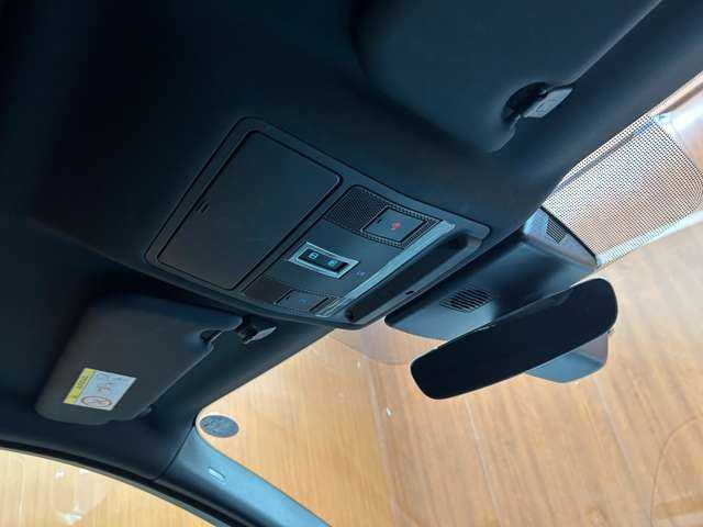 ジャガー Ｅペース HSE 180PS 千葉県 2018(平30)年 4.2万km ユーロンホワイト パノラマガラスルーフ　/黒革　/ＡＣＣ　/ナビ　/ＴＶ　/Ｂｌｕｅｔｏｏｔｈ接続　/３６０°ＭＥＲＩＤＩＡＮサウンド　/電動リアゲート　/ＨＵＤ　/ＬＥＤ　/パーキングアシスト　/衝突軽減Ｂ　/ＢＳＭ　/ＬＫＡ　/ＥＴＣ
