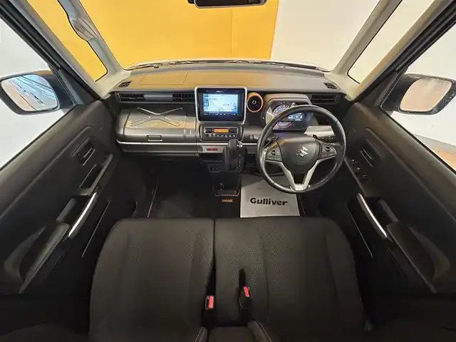 スズキ スペーシア ギア HYBRID XZターボ 群馬県 2020(令2)年 5.5万km オフブルーメタリック/ガンメタリック2トーンルーフ スズキセーフティサポート/・車線逸脱警報機能/・デュアルセンサーブレーキサポート/・横滑り防止/・パーキングソナー/・オートライト/・クルーズコントロール/純正14インチAW/インタークーラーターボ/アイドリングストップ/両側パワースライドドア/社外ナビ/　AM/FM/CD/ワンセグ/Bluetooth/シートヒーター/社外ドライブレコーダー/フルフラットシート/MT付きAT/ルーフレール/LEDヘッドライト/W・サイドエアバッグ/AAC/スマートキー/プッシュスタート
