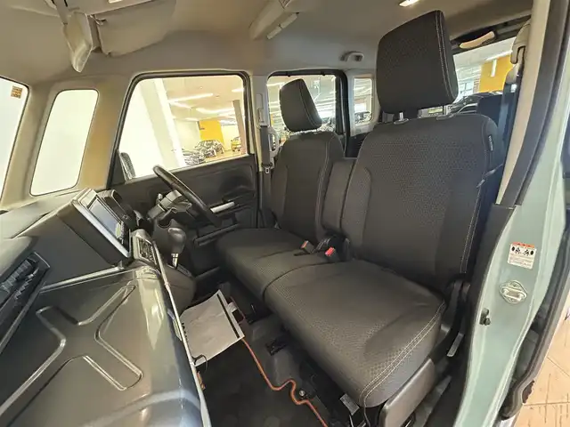 スズキ スペーシア ギア HYBRID XZターボ 群馬県 2020(令2)年 5.5万km オフブルーメタリック/ガンメタリック2トーンルーフ スズキセーフティサポート/・車線逸脱警報機能/・デュアルセンサーブレーキサポート/・横滑り防止/・パーキングソナー/・オートライト/・クルーズコントロール/純正14インチAW/インタークーラーターボ/アイドリングストップ/両側パワースライドドア/社外ナビ/　AM/FM/CD/ワンセグ/Bluetooth/シートヒーター/社外ドライブレコーダー/フルフラットシート/MT付きAT/ルーフレール/LEDヘッドライト/W・サイドエアバッグ/AAC/スマートキー/プッシュスタート