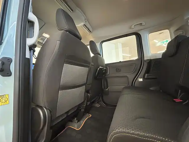 スズキ スペーシア ギア HYBRID XZターボ 群馬県 2020(令2)年 5.5万km オフブルーメタリック/ガンメタリック2トーンルーフ スズキセーフティサポート/・車線逸脱警報機能/・デュアルセンサーブレーキサポート/・横滑り防止/・パーキングソナー/・オートライト/・クルーズコントロール/純正14インチAW/インタークーラーターボ/アイドリングストップ/両側パワースライドドア/社外ナビ/　AM/FM/CD/ワンセグ/Bluetooth/シートヒーター/社外ドライブレコーダー/フルフラットシート/MT付きAT/ルーフレール/LEDヘッドライト/W・サイドエアバッグ/AAC/スマートキー/プッシュスタート