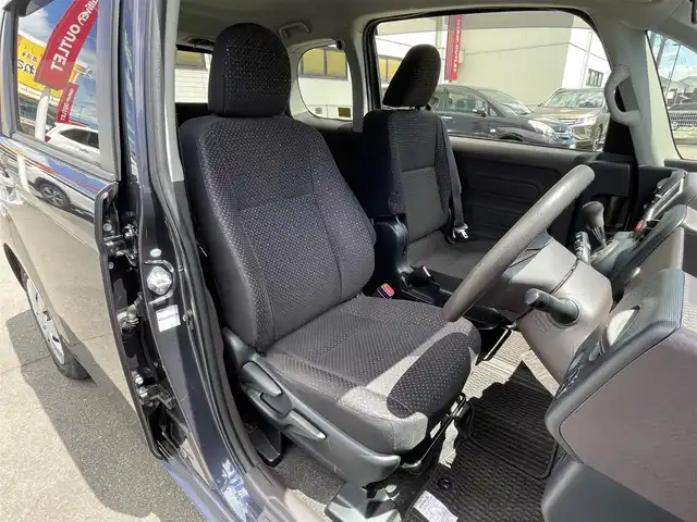 トヨタ スペイド F 群馬県 2013(平25)年 7.5万km ダークバイオレットマイカメタリック 安全装備/・横滑り防止/・オートライト/純正7インチワイドナビ/・AM/FM/CD/SD/・Bluetooth/AUX/・バックカメラ/ドラレコ前後/ETC/左側電動スライドドア/純正フロアマット/純正ドアバイザー/コーナーポール/プッシュスタート/スマートキー