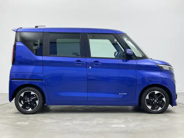 日産 ルークス HWS X プロパイロットED 新潟県 2022(令4)年 5.4万km アトランティックブルー 純正メモリナビ【MJ121D-W】/　フルセグTV/Bluetooth/CD/USB/プロパイロット/レーダークルーズコントロール/衝突被害軽減ブレーキ/レーンキープアシスト/コーナーセンサー/片側パワースライドドア/アラウンドビューモニター/ビルトインETC/アイドリングストップ/LEDヘッドライト/オートライト/禁煙車