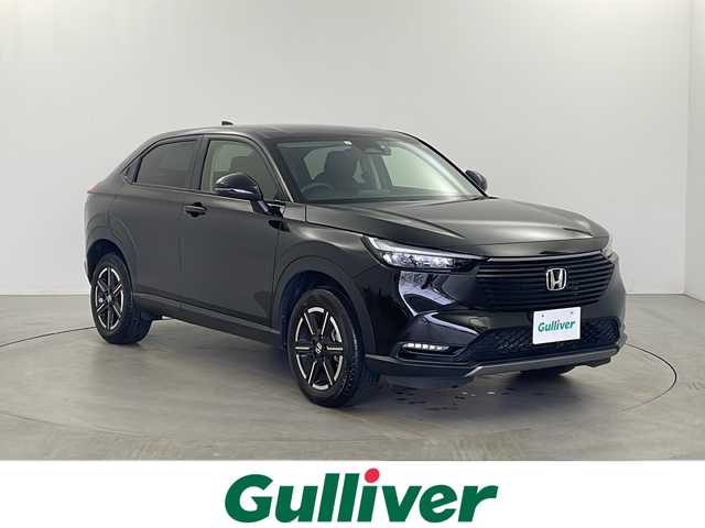 ホンダ ヴェゼル G 栃木県 2023(令5)年 2.9万km クリスタルブラックパール 純正9インチナビ/（BT/TV/Apple CarPlay/Android Auto/AM/FM)/ホンダセンシング/・衝突軽減ブレーキ/・誤発進抑制/・歩行者事故低減ステアリング/・車線逸脱抑制機能/・レーダークルーズコントロール/・パーキングサポートブレーキ/・標識認識/・先行車発進お知らせ/ワイヤレス充電/ETC2.0/前後ドライブレコーダー/電動格納ミラー/ステアリングスイッチ/純正ホイール/プッシュスタート/スマートキー