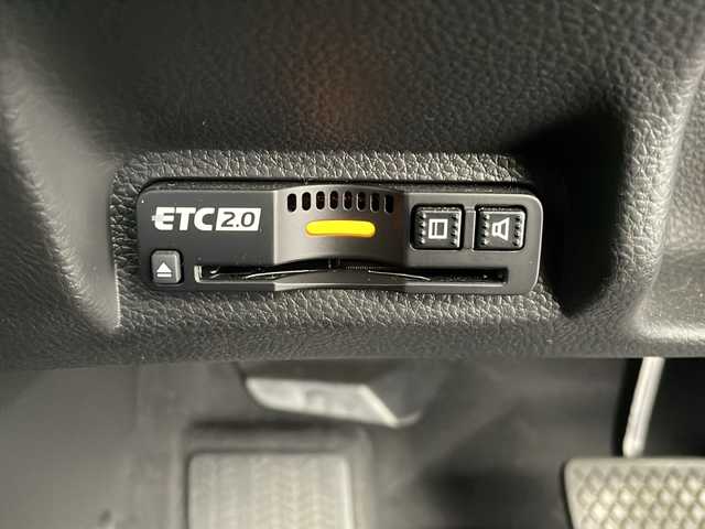 ホンダ ヴェゼル G 栃木県 2023(令5)年 2.9万km クリスタルブラックパール 純正9インチナビ/（BT/TV/Apple CarPlay/Android Auto/AM/FM)/ホンダセンシング/・衝突軽減ブレーキ/・誤発進抑制/・歩行者事故低減ステアリング/・車線逸脱抑制機能/・レーダークルーズコントロール/・パーキングサポートブレーキ/・標識認識/・先行車発進お知らせ/ワイヤレス充電/ETC2.0/前後ドライブレコーダー/電動格納ミラー/ステアリングスイッチ/純正ホイール/プッシュスタート/スマートキー