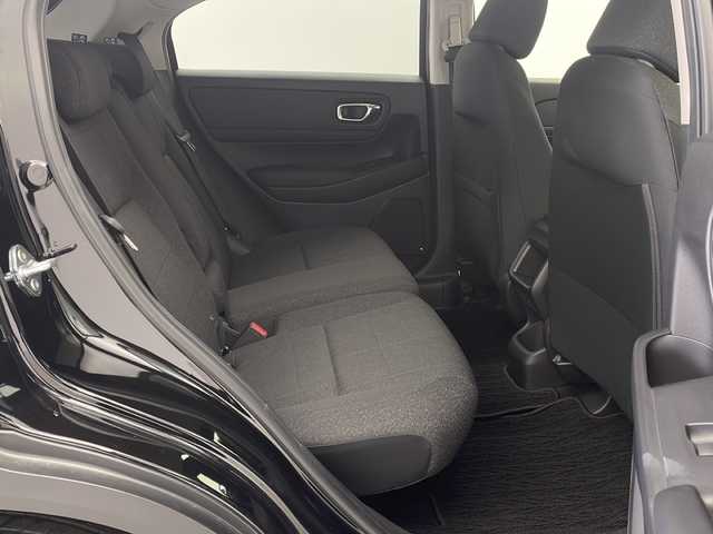 ホンダ ヴェゼル G 栃木県 2023(令5)年 2.9万km クリスタルブラックパール 純正9インチナビ/（BT/TV/Apple CarPlay/Android Auto/AM/FM)/ホンダセンシング/・衝突軽減ブレーキ/・誤発進抑制/・歩行者事故低減ステアリング/・車線逸脱抑制機能/・レーダークルーズコントロール/・パーキングサポートブレーキ/・標識認識/・先行車発進お知らせ/ワイヤレス充電/ETC2.0/前後ドライブレコーダー/電動格納ミラー/ステアリングスイッチ/純正ホイール/プッシュスタート/スマートキー