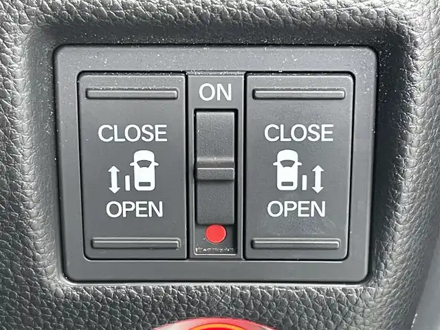 ホンダ Ｎ ＢＯＸ 東京都 2019(令1)年 3.6万km プレミアムグラマラスブロンズP ホンダセンシング/（オートハイビーム、歩行者事故低減ステアリング、ACC）/KENWOODナビ/（BT、TV）/ターボ車/両側パワスラ/コーナーセンサー/ステアリングスイッチ/オートLED/バックカメラ/ビルドインETC/ハーフレザー（バーガンディーアクセント）/LEDルームランプ/横滑り防止装置/レーンキープA/追突被害軽減ブレーキ/社外フロアマット/SRSエアバック/プッシュエンジンスタート/スマートキーシステム