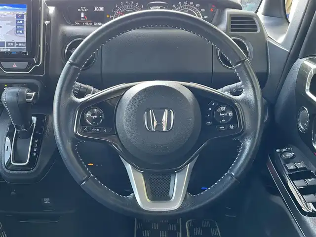 ホンダ Ｎ ＢＯＸ 東京都 2019(令1)年 3.6万km プレミアムグラマラスブロンズP ホンダセンシング/（オートハイビーム、歩行者事故低減ステアリング、ACC）/KENWOODナビ/（BT、TV）/ターボ車/両側パワスラ/コーナーセンサー/ステアリングスイッチ/オートLED/バックカメラ/ビルドインETC/ハーフレザー（バーガンディーアクセント）/LEDルームランプ/横滑り防止装置/レーンキープA/追突被害軽減ブレーキ/社外フロアマット/SRSエアバック/プッシュエンジンスタート/スマートキーシステム