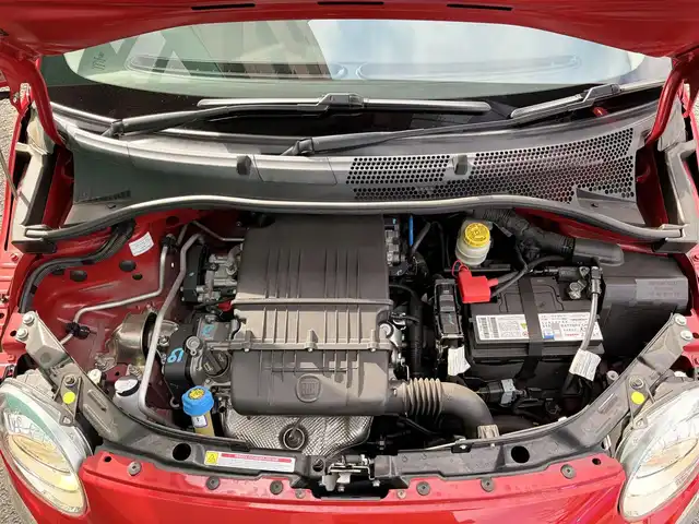 フィアット ５００ 1．2 カルト 東京都 2022(令4)年 2.5万km パソドプレレッド ワンオーナー/純正ディスプレイオーディオ/・Bluetooth/USB/ドライブレコーダー(前後)/MTモード/パドルシフト/ステアリングスイッチ/革巻きステアリング/ETC2.0/取扱説明書/保証書/記録簿