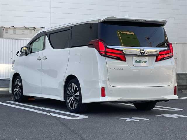 トヨタ アルファード S Cパッケージ 群馬県 2023(令5)年 0.5万km ホワイトパールクリスタルシャイン トヨタセーフティセンス/・衝突軽減ブレーキシステム/・レーンキープアシスト/・レーダークルーズコントロール/・オートハイビーム/・クリアランスソナー/純正ディスプレイオーディオ/（ナビ機能/DVDデッキ/BT/フルセグTV/Miracast）/バックカメラ/ダブルサンルーフ/純正フリップダウンモニター/両側パワースライドドア/ビルトインETC2.0/ステアリングスイッチ/ステアリングヒーター/パワーシート（D席メモリ機能あり）/シートヒーター/エアシート/オートホールド/LEDヘッドライト/フォグライト/ドアバイザー/電格ミラー/純正フロアマット/純正18インチアルミホイール