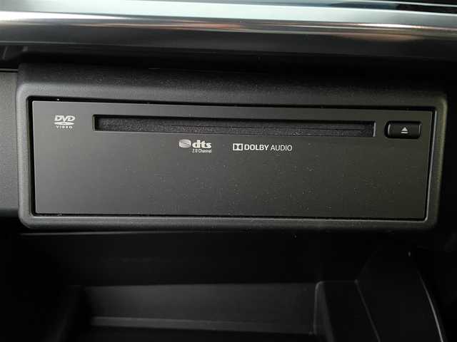 トヨタ アルファード S Cパッケージ 群馬県 2023(令5)年 0.5万km ホワイトパールクリスタルシャイン トヨタセーフティセンス/・衝突軽減ブレーキシステム/・レーンキープアシスト/・レーダークルーズコントロール/・オートハイビーム/・クリアランスソナー/純正ディスプレイオーディオ/（ナビ機能/DVDデッキ/BT/フルセグTV/Miracast）/バックカメラ/ダブルサンルーフ/純正フリップダウンモニター/両側パワースライドドア/ビルトインETC2.0/ステアリングスイッチ/ステアリングヒーター/パワーシート（D席メモリ機能あり）/シートヒーター/エアシート/オートホールド/LEDヘッドライト/フォグライト/ドアバイザー/電格ミラー/純正フロアマット/純正18インチアルミホイール