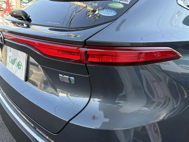 トヨタ ハリアー ハイブリッド G 愛知県 2021(令3)年 3.8万km スレートグレーメタリック ワンオーナー/純正ナビ/フルセグテレビ/BSM/クルコン/デジタルインナーミラー/コーナーセンサー/ビルトインETC/パワーバックドア/パワーシート/バックカメラ/純正アルミホイール/ハーフレザーシート/Bluetooth/オートライト/プッシュスタート/USB端子/取説、保証書、ナビ取説、スペアキー有り。