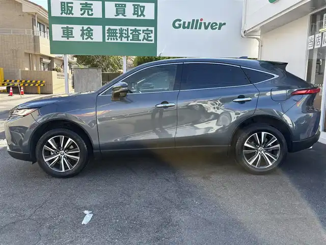 トヨタ ハリアー ハイブリッド G 愛知県 2021(令3)年 3.8万km スレートグレーメタリック ワンオーナー/純正ナビ/フルセグテレビ/BSM/クルコン/デジタルインナーミラー/コーナーセンサー/ビルトインETC/パワーバックドア/パワーシート/バックカメラ/純正アルミホイール/ハーフレザーシート/Bluetooth/オートライト/プッシュスタート/USB端子/取説、保証書、ナビ取説、スペアキー有り。