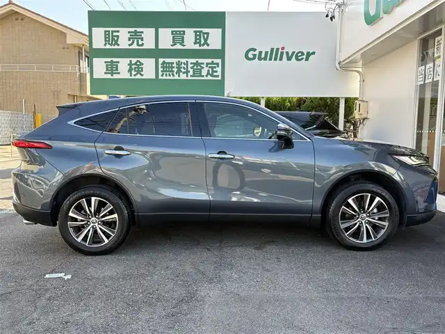 トヨタ ハリアー ハイブリッド G 愛知県 2021(令3)年 3.8万km スレートグレーメタリック ワンオーナー/純正ナビ/フルセグテレビ/BSM/クルコン/デジタルインナーミラー/コーナーセンサー/ビルトインETC/パワーバックドア/パワーシート/バックカメラ/純正アルミホイール/ハーフレザーシート/Bluetooth/オートライト/プッシュスタート/USB端子/取説、保証書、ナビ取説、スペアキー有り。