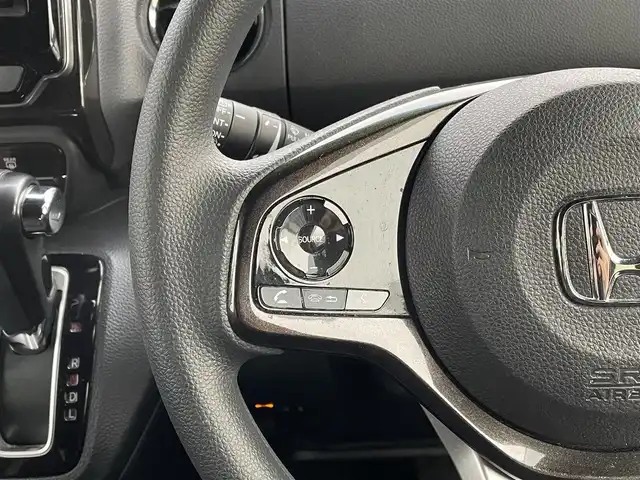 ホンダ Ｎ ＢＯＸ カスタム G L ホンダセンシング 和歌山県 2018(平30)年 8.4万km プレミアムホワイトパールⅡ (株)IDOMが運営する【じしゃロン和歌山店】の自社ローン専用車両になります。こちらは現金またはオートローンご利用時の価格です。自社ローンご希望の方は別途その旨お申付け下さい/社外ナビ/CD/DVD/フルセグ/Bluetooth/両側パワースライドドア/横滑り防止装置/コーナーセンサー/レーンアシスト/エマージェンシーブレーキ/アイドリングストップ/バックカメラ/ETC