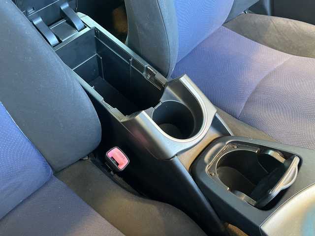 トヨタ プリウス S ツーリングセレクション 静岡県 2013(平25)年 7.7万km ホワイトパールクリスタルシャイン ワンオーナー/社外ナビ（MDV-S711HDW）/フルセグテレビ/ステアリングスイッチ/ビルトインETC/オートライト/純正17インチAW/スマートキー/スペアキー/保証書/取説