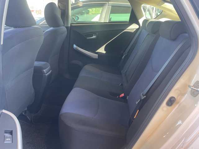 トヨタ プリウス S ツーリングセレクション 静岡県 2013(平25)年 7.7万km ホワイトパールクリスタルシャイン ワンオーナー/社外ナビ（MDV-S711HDW）/フルセグテレビ/ステアリングスイッチ/ビルトインETC/オートライト/純正17インチAW/スマートキー/スペアキー/保証書/取説