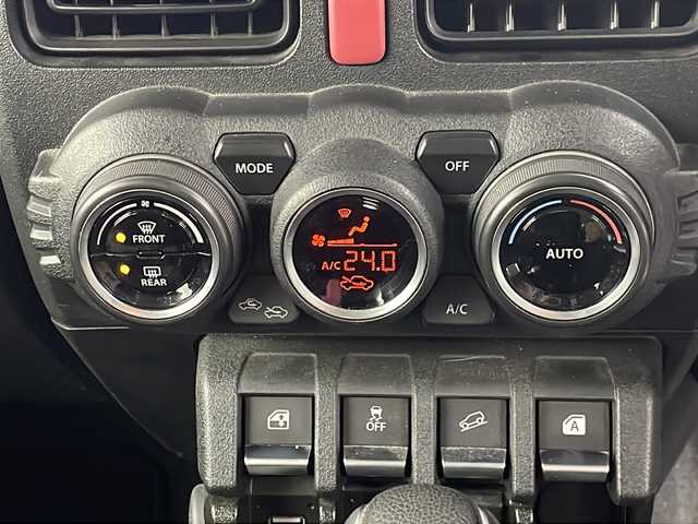 スズキ ジムニー XL 埼玉県 2020(令2)年 3.7万km ジャングルグリーン 社外ナビ（D707BTW）/（ｉＰｏｄ・ＵＳＢ・ＳＤ・ＴＶ・ＦＭ・ＡＭ・Ｂｌｕｅｔｏｏｔｈ）/前後ドライブレコーダー/前席シートヒーター/バックカメラ/横滑り防止装置/レーンキープアシスト/盗難防止装置/衝突軽減ブレーキ/オートハイビーム/ダウンヒルアシストコントロール/フロントフォグランプ/純正ドアバイザー/純正フロアマット/プッシュスタート/電動格納ミラー/スマートキーｘ２