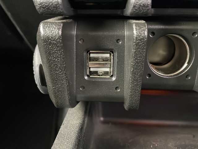 スズキ ジムニー XL 埼玉県 2020(令2)年 3.7万km ジャングルグリーン 社外ナビ（D707BTW）/（ｉＰｏｄ・ＵＳＢ・ＳＤ・ＴＶ・ＦＭ・ＡＭ・Ｂｌｕｅｔｏｏｔｈ）/前後ドライブレコーダー/前席シートヒーター/バックカメラ/横滑り防止装置/レーンキープアシスト/盗難防止装置/衝突軽減ブレーキ/オートハイビーム/ダウンヒルアシストコントロール/フロントフォグランプ/純正ドアバイザー/純正フロアマット/プッシュスタート/電動格納ミラー/スマートキーｘ２