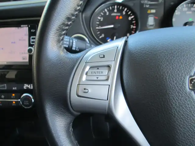 日産 エクストレイル ハイブリッド 20X エマージェンシーブレーキ 千葉県 2017(平29)年 6.4万km スチールブルー ワンオーナー/純正SDナビ、フルセグTV/バックカメラ/純正オーディオ【DVD/CD/BT/SD/USB】/LEDヘッドライト&ハロゲンフォグ/エマージェンシーブレーキ/車線逸脱警報/横滑り防止装置/革巻きステアリング/カプロンシート/前席シートヒーター/前後コーナーセンサー/パワーバックドア/ビルトインETC/スペアキー/取扱説明書/新車時保証書/日産整備記録簿(H30/31/R2/3/4/5/6/7)