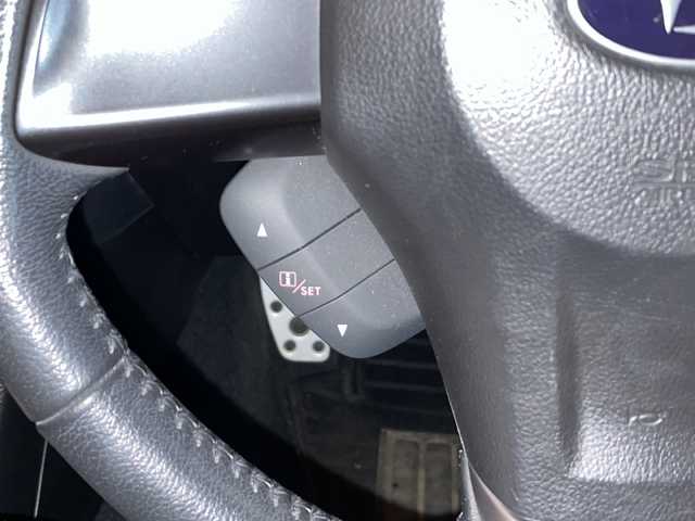 スバル インプレッサ ＸＶ 2．0i－L アイサイト 福島県 2013(平25)年 2.4万km クリスタルブラックシリカ 4WD ナビ フルセグTV アイサイト オートクルーズ追従有 パドルシフト　D席パワーシート オートライト フォグランプ レーンキープ 横滑り防止 ドアバイザー スマートキー