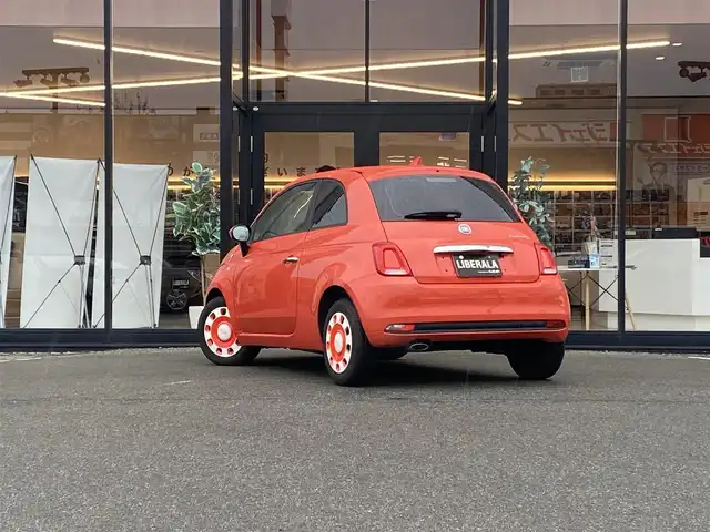 フィアット ５００ ツインエア カルト 福岡県 2022(令4)年 2.1万km ビタミニックオレンジ ・1オーナー/・クルーズコントロール/・純正ディスプレイオーディオ/Bluetooth/USB/・バックカメラ/・ドライブレコーダー/・ETC/・保証書/・取扱説明書/・スペアキー