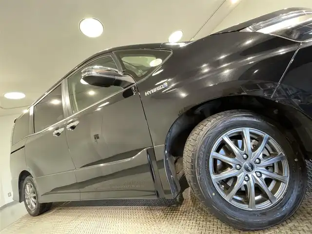 トヨタ ヴォクシー ハイブリッド ZS 煌Ⅱ 愛知県 2017(平29)年 8万km ブラック アルパインＢＩＧＸ１１インチ/アルパインフリップダウンモニター/ダブルゾーン/両側パワースライドドア/プリクラッシュセーフティ　/レーンディパーチャーアラート/先行車発進告知/オートハイビーム/アクセサリーソケット　/ビルトインＥＴＣ/バックカメラ/ISOFIX/プッシュスタート