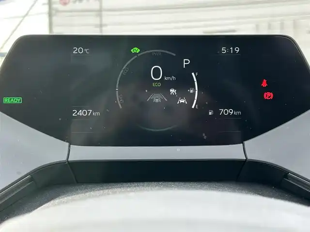 トヨタ プリウス U 岡山県 2024(令6)年 0.3万km プラチナホワイトパールマイカ コネクティッドナビ対応ディスプレイオーディオ/フルセグTV/USB/Bluetooth/バックカメラ/トヨタセーフティセンス/レーダークルーズコントロール/レーンキープアシスト/プリクラッシュセーフティ/ハイビームアシスト/セーフティセンス付帯オプション/ブラインドスポットモニター/パーキングサポートブレーキ/レーンチェンジアシスト/充電用USB端子/ETC2.0/ドライブレコーダー/禁煙車