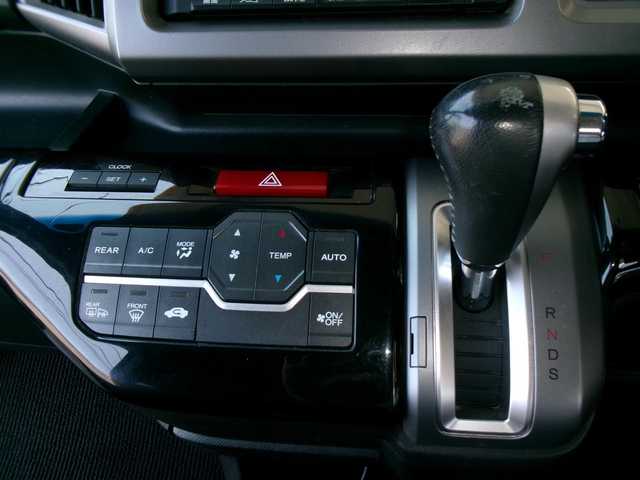 ホンダ ステップワゴン スパーダ Z クールスピリット 群馬県 2012(平24)年 13.8万km プレミアムスパークルブラックパール ワンオーナー/HDDナビ/フルセグテレビ/バックカメラ/フリップダウンモニター/両側パワースライドドア/クルーズコントロール/TVキャンセラー
