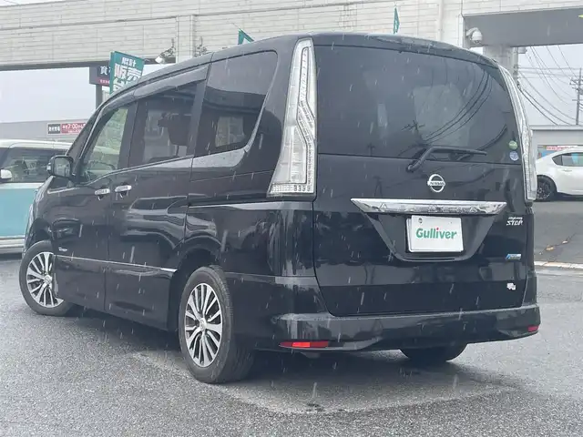 日産 セレナ ハイウェイスター Sハイブリッド 滋賀県 2015(平27)年 6.3万km ダイヤモンドブラック ワンオーナー/純正SDナビ（Bluetooth、CD、DVD、iPod）/フリップダウンモニター/フルセグTV/バックカメラ/両側パワースライドドア/ABS/横滑り防止装置/レーンキープアシスト/Wエアバッグ/前後社外ドライブレコーダー/プッシュスタート/スマートキー/純正フロアマット/LEDヘッドライト/保証書/取扱説明書