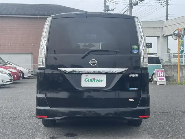 日産 セレナ ハイウェイスター Sハイブリッド 滋賀県 2015(平27)年 6.3万km ダイヤモンドブラック ワンオーナー/純正SDナビ（Bluetooth、CD、DVD、iPod）/フリップダウンモニター/フルセグTV/バックカメラ/両側パワースライドドア/ABS/横滑り防止装置/レーンキープアシスト/Wエアバッグ/前後社外ドライブレコーダー/プッシュスタート/スマートキー/純正フロアマット/LEDヘッドライト/保証書/取扱説明書