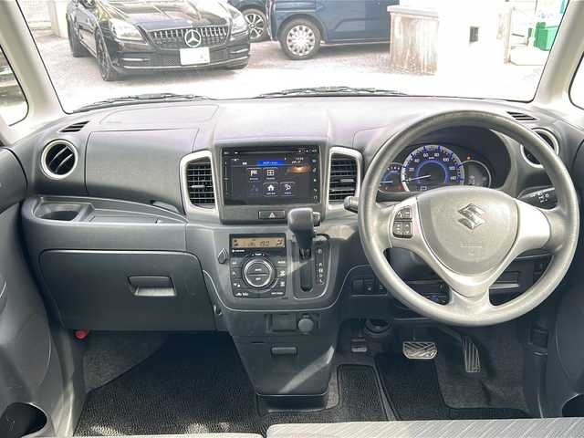 スズキ スペーシア X 沖縄県 2015(平27)年 8.7万km フィズブルーパールメタリック/ホワイト 禁煙車　/純正ナビ/（ＡＭ／ＦＭ／ＣＤ／ＤＶＤ／ＢＴ）　/フルセグＴＶ　/全方位モニター　/片側パワースライドドア　/社外ＥＴＣ　/ＬＥＤヘッドライト　/プッシュスタート　/スマートキー　/純正フロアマット　/純正ホイール/ベンチシート/オートエアコン/スペアキー