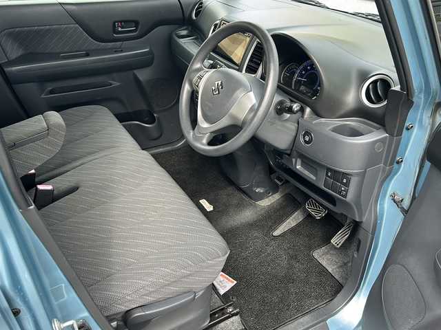 スズキ スペーシア X 沖縄県 2015(平27)年 8.7万km フィズブルーパールメタリック/ホワイト 禁煙車　/純正ナビ/（ＡＭ／ＦＭ／ＣＤ／ＤＶＤ／ＢＴ）　/フルセグＴＶ　/全方位モニター　/片側パワースライドドア　/社外ＥＴＣ　/ＬＥＤヘッドライト　/プッシュスタート　/スマートキー　/純正フロアマット　/純正ホイール/ベンチシート/オートエアコン/スペアキー