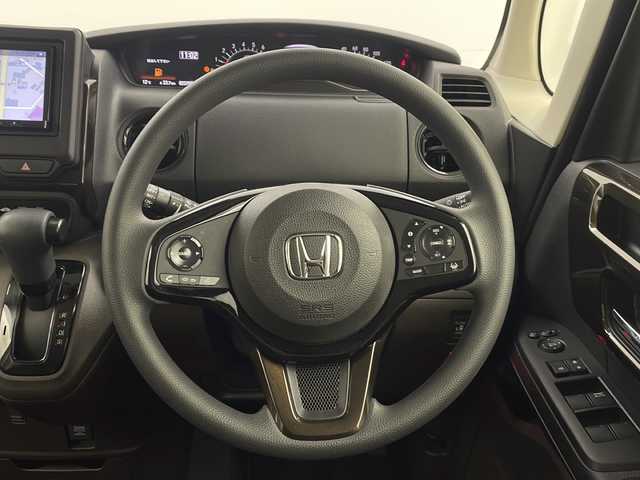 ホンダ Ｎ ＢＯＸ L 栃木県 2022(令4)年 2.4万km プレミアムアイボリーパールⅡ 両側パワースライドドア/ナビ/　CD/DVD/BT/AM/FM/SD/バックカメラ/ドライブレコーダー/シートヒーター/衝突軽減ブレーキ/レーンキープアシスト/バックソナー/レーダークルーズコントロール/オートLEDヘッドライト/オートハイビーム/電格ウィンカーミラー/ステアリングスイッチ/オートホールド/　　　　　　　　　　　　　　　　　　　　　　　　　　　　　　