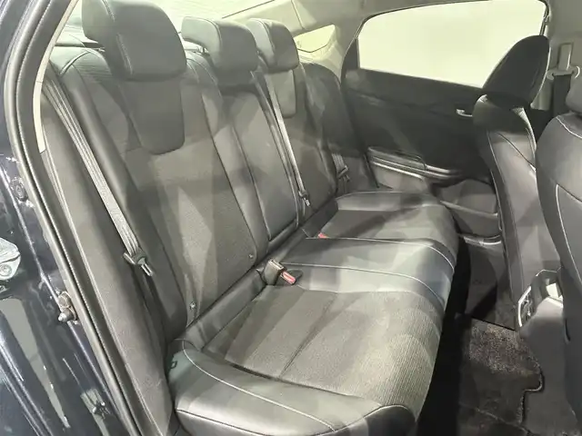 ホンダ インサイト EX 愛知県 2018(平30)年 1.9万km コスミックブルーメタリック 純正ホンダインターナビ/CD/DVD/Bluetooth/フルセグTV/バックカメラ/純正ETC2.0/ホンダセンシング/衝突軽減ブレーキ/ブラインドスポットモニター/エレクトリックギアセレクター/D/N席パワーシート/シートヒーター/コンビシート/17incAW/プラズマクラスターエアコンディショナー/8スピーカー（4スピーカー＋4ツイーター）/LEDヘッドライト/オートライト/スマートキー/プッシュスタート