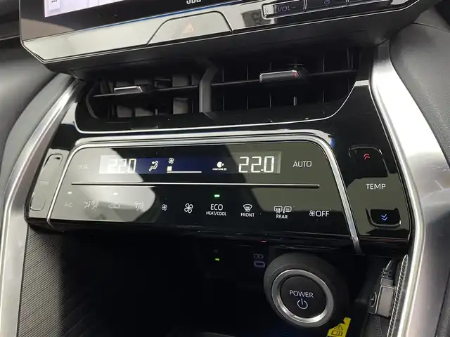トヨタ ハリアー ハイブリッド Z レザーパッケージ 宮城県 2023(令5)年 3万km プラチナホワイトパールマイカ 調光パノラマルーフ　/パノラミックビューモニター　/デジタルインナーミラー　/ブラインドスポットモニター/ヘッドアップディスプレイ/クリアランスソナー/セーフティセンス/黒革シート　/シートヒーター／ベンチレーション　/ワイヤレス充電　/フルセグＴＶ　/パワーバックドア　/ＪＢＬサウンド　/ＥＴＣ２．０　/メモリ機能付パワーシート/禁煙