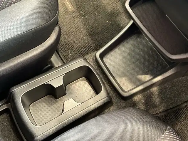 トヨタ ウィッシュ 1．8A 埼玉県 2013(平25)年 5.6万km ブラキッシュレッドマイカ 純正SDナビ/　　Bluetooth/ワンセグTV/純正15インチアルミホイール/ETC