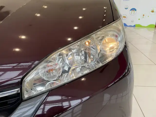 トヨタ ウィッシュ 1．8A 埼玉県 2013(平25)年 5.6万km ブラキッシュレッドマイカ 純正SDナビ/　　Bluetooth/ワンセグTV/純正15インチアルミホイール/ETC