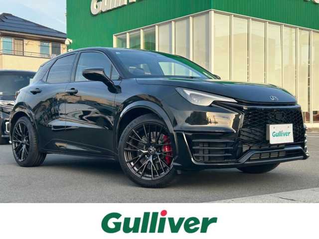 レクサス ＬＢＸ モリゾウ RR 静岡県 2025(令7)年 0.3万km グラファイトブラックガラスフレーク エンジンスタートボタン/パワーステアリング/パワーウィンドウ/4WD/スマートキー/オートエアコン/レーダークルーズコントロール/USB入力端子/純正ETC2.0/バックカメラ/純正ナビ/電動リアゲート/フロアマット/D席N席シートヒーター/D席パワーシート/純正アルミホイール/ABS/横滑り防止装置/コーナーセンサー前後/レーンキープアシスト/オートライト/オートマチックハイビーム/LEDヘッドライト/W+サイドエアバッグ/衝突軽減システム/ワイヤレス充電/ステアリングヒーター/BSM/ヘッドアップディスプレイ