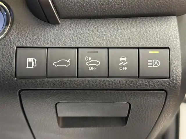 トヨタ カムリ G レザーパッケージ 群馬県 2017(平29)年 2.1万km プラチナホワイトパールマイカ トヨタセーフティセンス/プリクラッシュセーフティ/レーンディパーチャーアラート/レーダークルーズコントロール/オートマチックハイビーム/ブラインドスポットモニター/リアクロストラフィックアラート/ヘッドアップディスプレイ/クリアランスソナー/サンルーフ/メーカーオプションナビ/　フルセグ/BT/CD/DVD/SD/USB/AUX/レザーシート/モデリスタエアロ/前席シートヒーター/前席パワーシート/バックカメラ/純正18インチAW/純正フロアマット/LEDヘッドライト/フォグランプ/ビルトインETC2.0