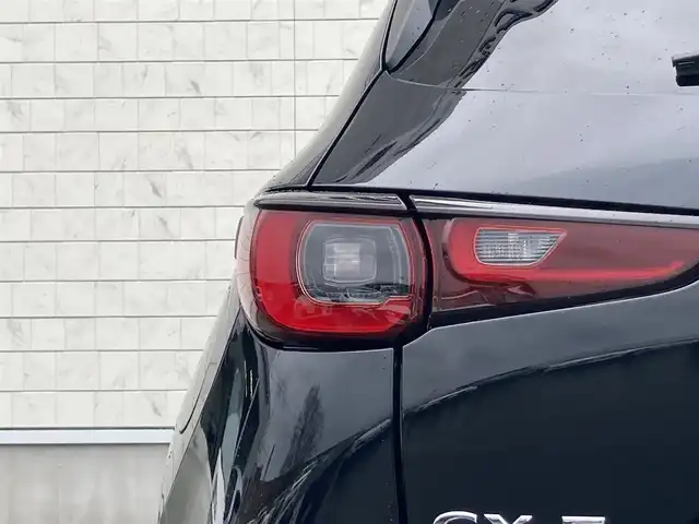 マツダ ＣＸ－５ 20S ブラックトーンED 静岡県 2024(令6)年 1.5万km ジェットブラックマイカ i-ACTIVSENSE/純正10.25インチディスプレイナビ/　AM FM Bluetooth USB AppleCarPlay AndroidAuto/フルセグTV/前後方ドライブレコーダー/LEDオートヘッドライト/レーダークルーズコントロール/前後方クリアランスソナー/パワーシート(運転席)/シート/ステアリングヒーター/純正19インチアルミホイール/スマートキー2本/パドルシフト/ワイヤレス充電/ワンオーナー/アラウンドビューモニター/ETC/ハーフレザーシート