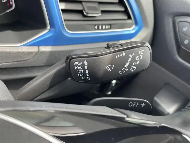 フォルクスワーゲン Ｔ－ロック TDI スタイル デザインPKG 石川県 2020(令2)年 4.4万km 青／白 純正メモリナビ/(Bluetooth/フルセグTV)/ルーフレール/バックカメラ/ETC2.0/電動リアゲート/追従走行付きクルーズコントロール/純正17インチアルミホイール/純正フロアマット/ABS/横滑り防止装置/レーンキープアシスト/盗難防止装置/オートライト/衝突被害軽減システム