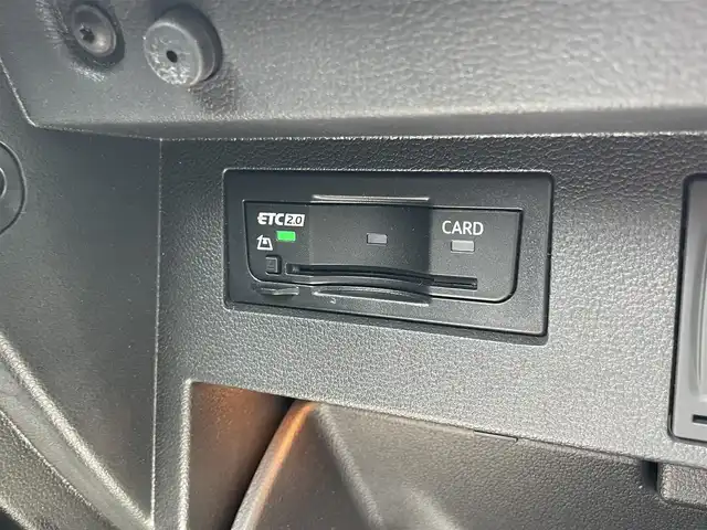 フォルクスワーゲン Ｔ－ロック TDI スタイル デザインPKG 石川県 2020(令2)年 4.4万km 青／白 純正メモリナビ/(Bluetooth/フルセグTV)/ルーフレール/バックカメラ/ETC2.0/電動リアゲート/追従走行付きクルーズコントロール/純正17インチアルミホイール/純正フロアマット/ABS/横滑り防止装置/レーンキープアシスト/盗難防止装置/オートライト/衝突被害軽減システム