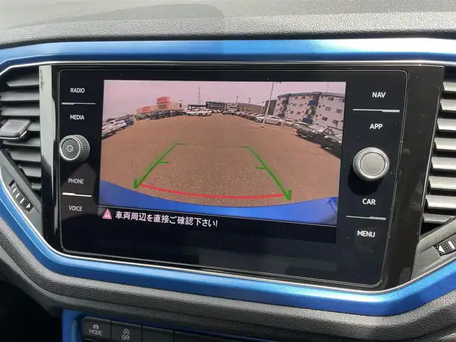 フォルクスワーゲン Ｔ－ロック TDI スタイル デザインPKG 石川県 2020(令2)年 4.4万km 青／白 純正メモリナビ/(Bluetooth/フルセグTV)/ルーフレール/バックカメラ/ETC2.0/電動リアゲート/追従走行付きクルーズコントロール/純正17インチアルミホイール/純正フロアマット/ABS/横滑り防止装置/レーンキープアシスト/盗難防止装置/オートライト/衝突被害軽減システム