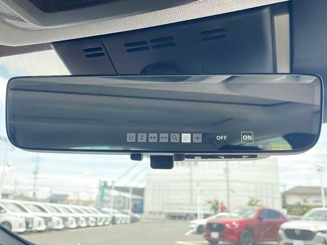トヨタ プリウス Z 岡山県 2023(令5)年 0.7万km グレー 登録時走行距離6530km/純正12.3インチナビ/全方位カメラ　/トヨタセーフティセンス/・衝突軽減システム　/・横滑り防止装置/・レーンキープアシスト/・レーダークルーズコントロール/ガラスパノラマルーフ/ブラインドスポットモニター/クルーズコントロール/ＥＴＣ２．０　/電動リアゲート/ワイヤレス充電/ＬＥＤライト/パーキングアシスト/ハンドルヒーター/メモリーパワーシート/クリアランスソナー/デジタルインナーミラー/充電ケーブル車載/ブレーキホールド/オートハイビーム/PHV専用純正19インチアルミホイール