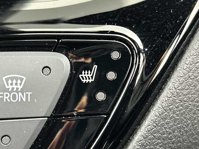 トヨタ Ｃ－ＨＲ G モード ネロセーフティプラスⅡ 三重県 2021(令3)年 5.1万km プラチナホワイトパールマイカ /禁煙車//純正DA/（BT.USB.AppleCarPlay.AndroidAuto）//全方位カメラ//トヨタセーフティセンス/・PCS/・LTA/・BSM/・レーダークルーズコントロール//オートハイビーム//シートヒーター//ビルトインETC２．０//前後ドライブレコーダー//コーナーセンサー//ステアリングスイッチ//ハーフレザーシート//スマートキー