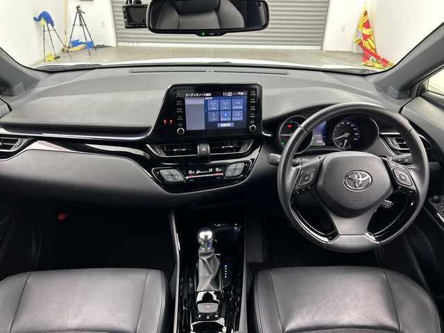 トヨタ Ｃ－ＨＲ G モード ネロセーフティプラスⅡ 三重県 2021(令3)年 5.1万km プラチナホワイトパールマイカ /禁煙車//純正DA/（BT.USB.AppleCarPlay.AndroidAuto）//全方位カメラ//トヨタセーフティセンス/・PCS/・LTA/・BSM/・レーダークルーズコントロール//オートハイビーム//シートヒーター//ビルトインETC２．０//前後ドライブレコーダー//コーナーセンサー//ステアリングスイッチ//ハーフレザーシート//スマートキー