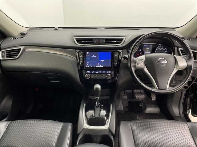 日産 エクストレイル 20X エマージェンシーブレーキ 鹿児島県 2014(平26)年 7.4万km ダイヤモンドブラック 純正9インチナビ/（AM/FM/CD/DVD/Bluetooth）/フルセグテレビ/バックカメラ/フリップダウンモニター/エマージェンシーブレーキ/レーンキープアシスト/カプロンシート/シートヒーター/純正フロアマット/純正ドアバイザー/スマートキー /スペアキー/LEDヘッドライト