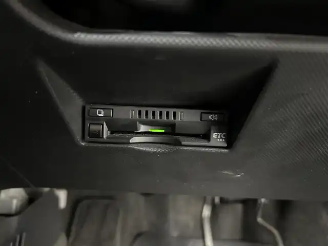トヨタ ライズ Z 愛媛県 2020(令2)年 4.8万km ブラックマイカメタリック ワンオーナー　スマートアシスト　レーダークルーズコントロール　純正ディスプレイオーディオ　Bluetooth　USB　AppleCarPlay　androidauto　バックカメラ　シートヒーター　ステアリングスイッチ　アイドリングストップ　ドライブレコーダー　