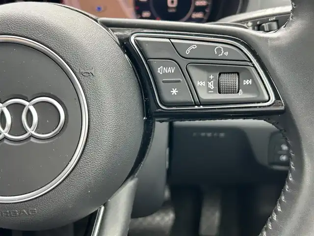アウディ Ａ３ SB 30TFSI スポーツ 広島県 2020(令2)年 3.2万km グレイシアホワイトメタリック ワンオーナー/登録時走行距離/　31642km/バーチャルコクピット/純正SDナビ/　【CD/DVD/BT//フルセグTV】/バックカメラ/衝突被害軽減システム/レーダークルーズコントロール/車線逸脱警報/車線逸脱警制御/純正AW17インチ/D/Nシートヒーター/D/N席パワーシート/レインセンサー/オートライト/純正LEDライト/パドルシフト/プッシュスタート/スマートキー/スペアキー×1/ビルトインETC/純正ラゲッジカバー/禁煙車/オートホールド/MTモード付きAT/アイドリングストップ/横滑り防止装置/盗難防止装置/新車時整備手帳（保証書）/取扱説明書